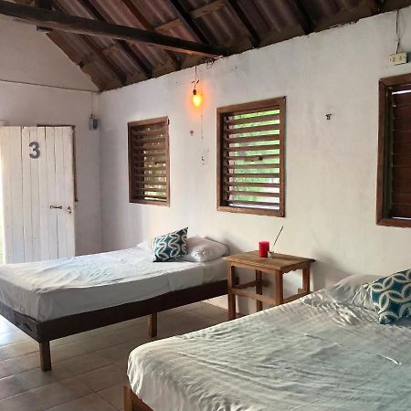Cabana 7 Leguas, Casa Mama El Cuyo Hotell Exteriör bild