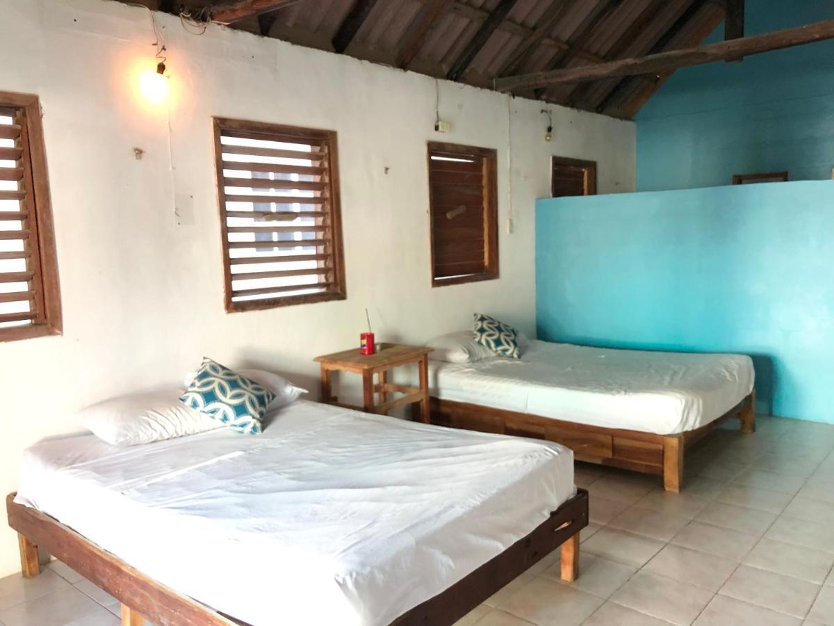 Cabana 7 Leguas, Casa Mama El Cuyo Hotell Exteriör bild