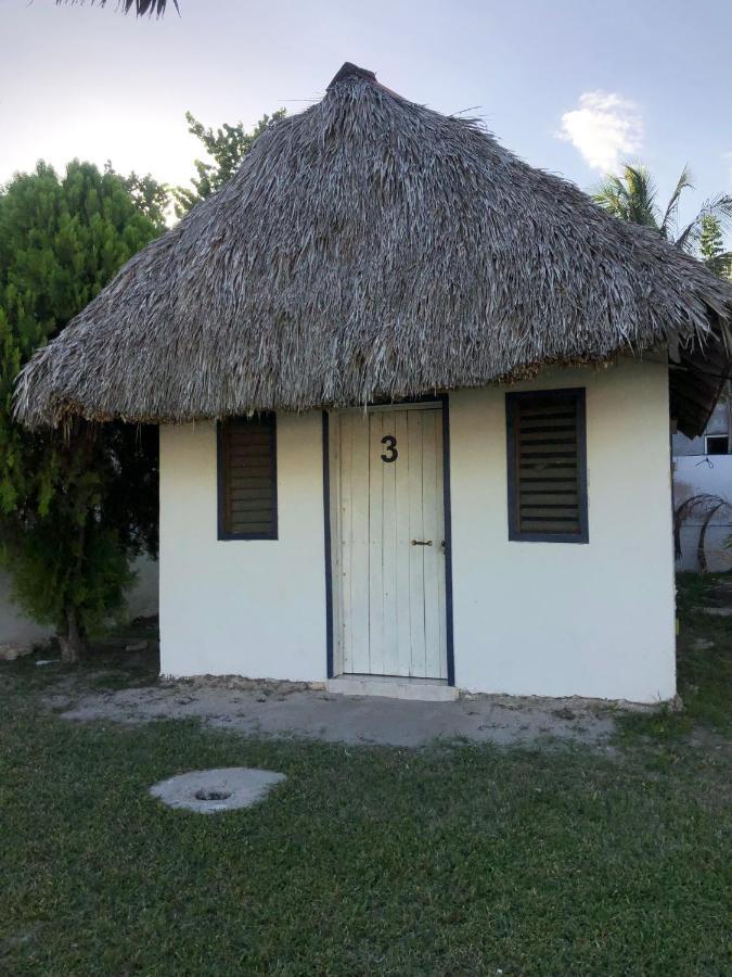 Cabana 7 Leguas, Casa Mama El Cuyo Hotell Exteriör bild